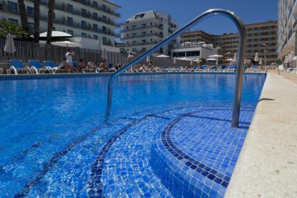 4 Daagse eigen vervoerreis Formule 1 Spanje op basis van HALFPENSION 4* hotel te Santa Susanna (30 mei t/m 2 juni 2025)+circuittransfer zaterdag/zondag